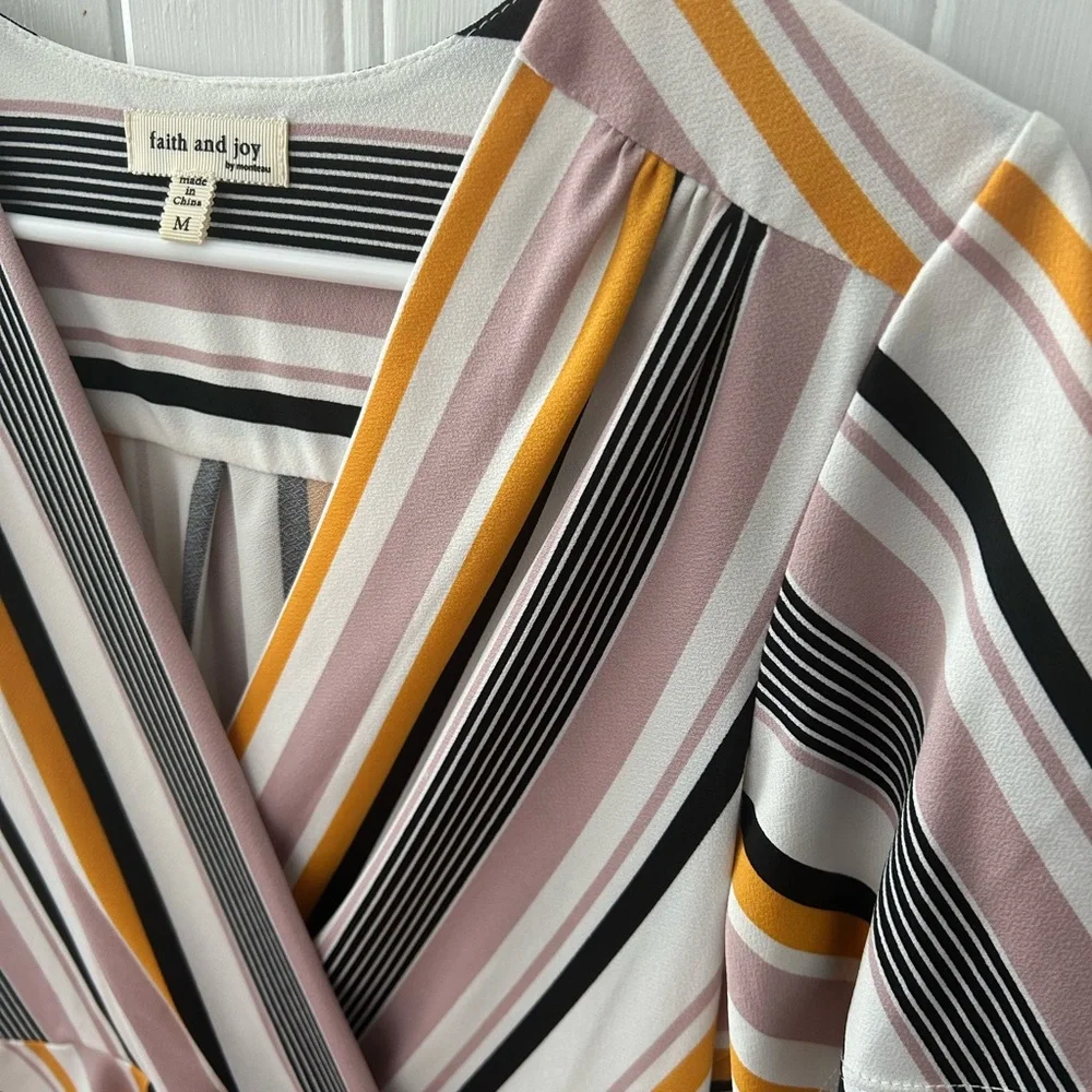 NWOT FAITH AND JOY by Monteau Multicolor Striped V-Neck Top w/Capped Sleeves - Picture 7 of 16